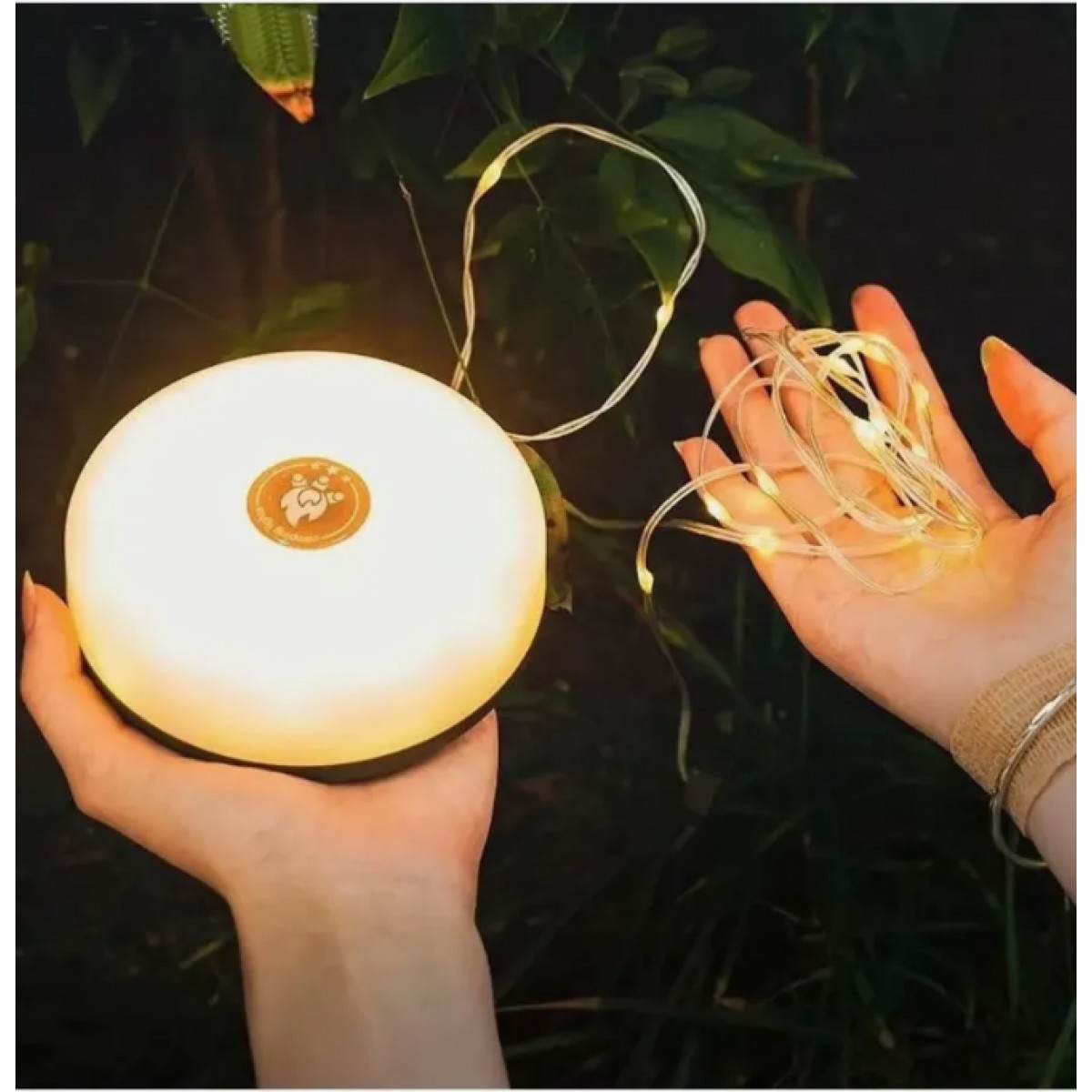 Фонарик, светильник аккумуляторный кемпинговый с гирляндой