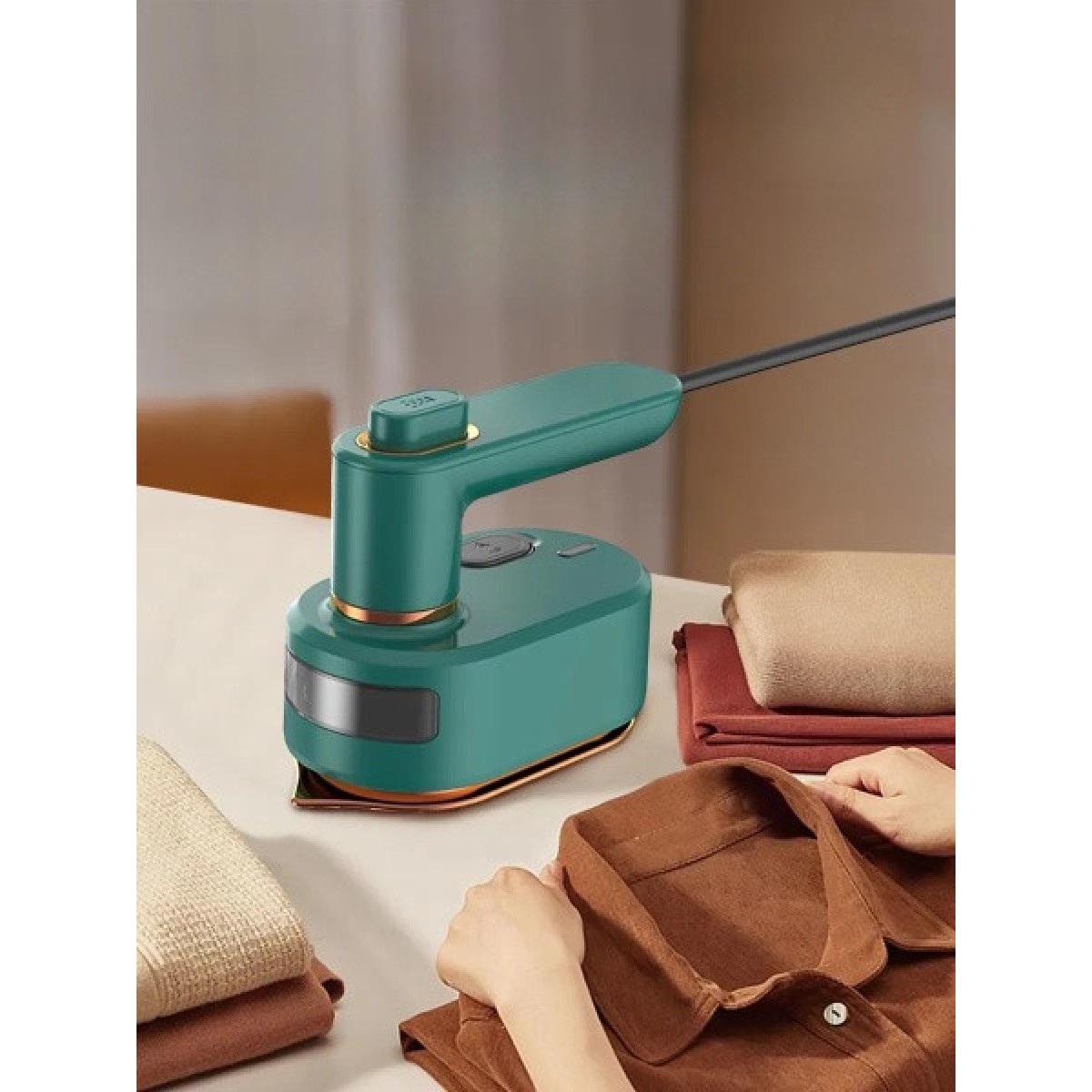 Мини ручной вертикальный утюг для одежды дорожный