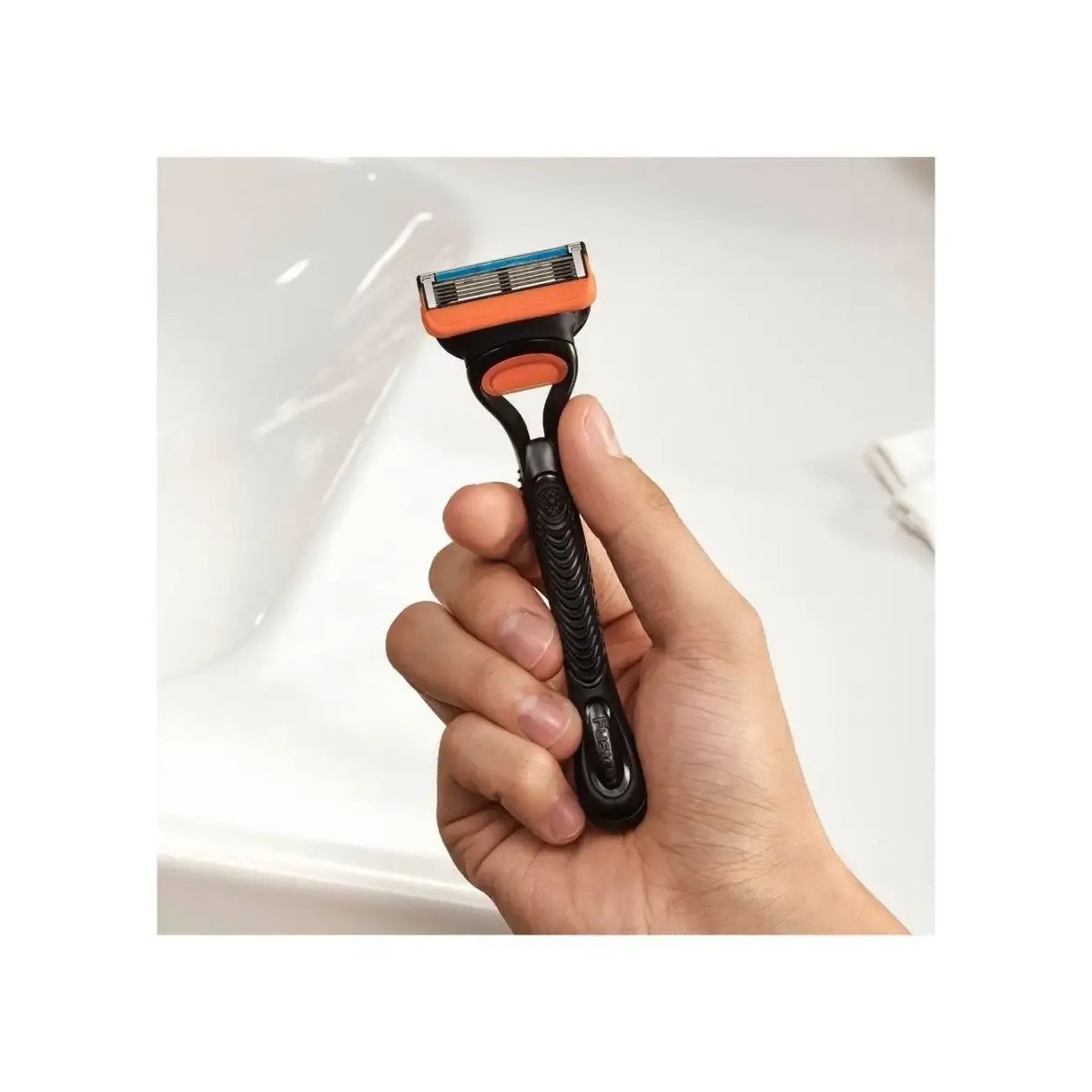 Бритва Gillette Fusion5, 2 сменных лезвия, мужская